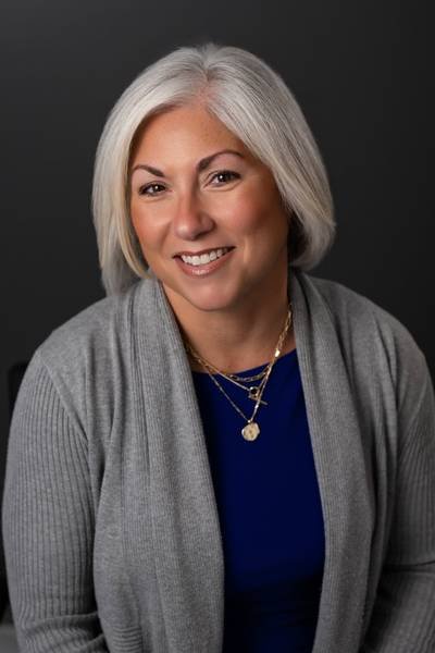 Jennipher Borey — Senior Paralegal